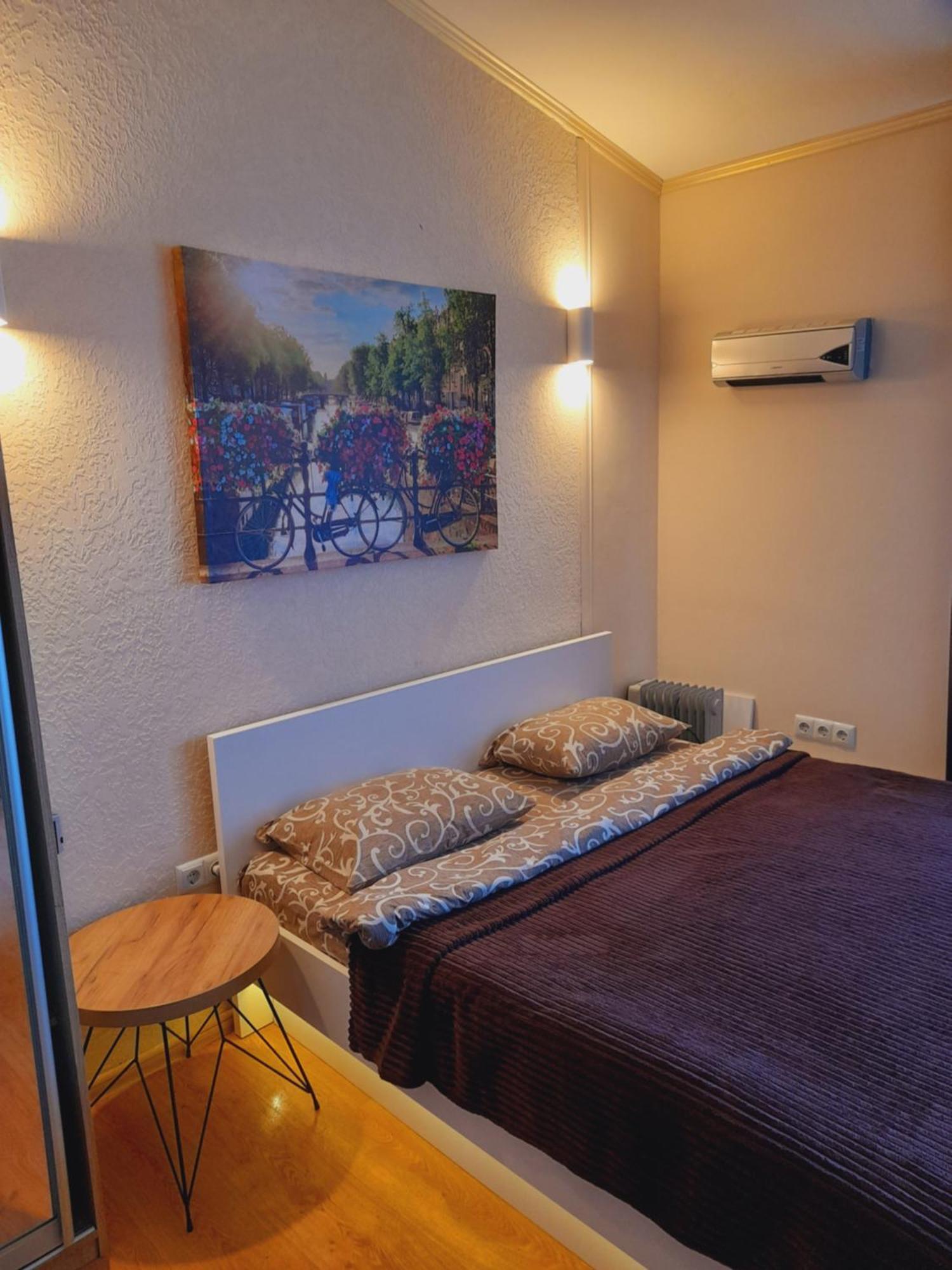 Studio Apartments In Center Mini 5 Поверх Без Ліфту Ivano-Frankivsk Cameră foto